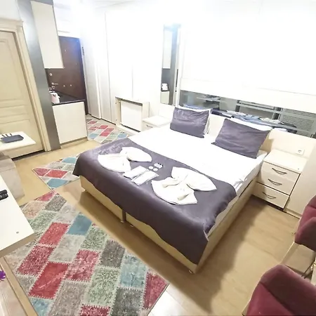 Taksım Center House *